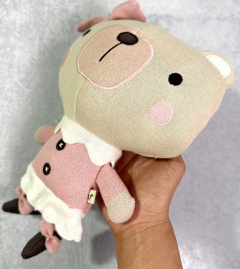 Chargez l&#39;image dans la visionneuse de la galerie, Frankie bear et l’infirmière ours - Boutique Kaki Lilas
