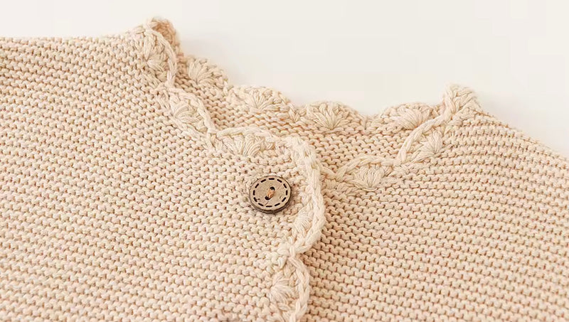Chargez l&#39;image dans la visionneuse de la galerie, Cardigan bébé coton beige doux – Kali - Boutique Kaki Lilas
