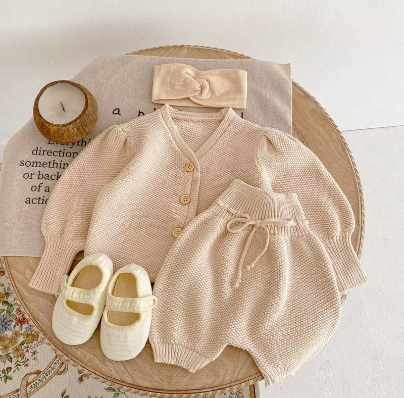 Load image into Gallery viewer, Ensemble en tricot vintage Kali bébé 3-6 mois - Boutique Kaki Lilas
