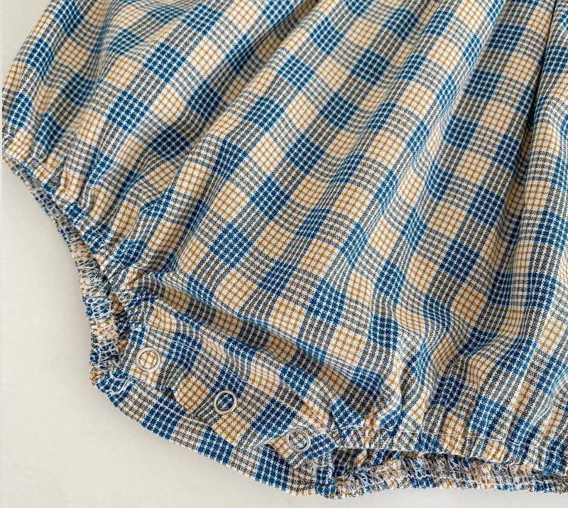 Load image into Gallery viewer, Soft cotton checked baby girl romper
