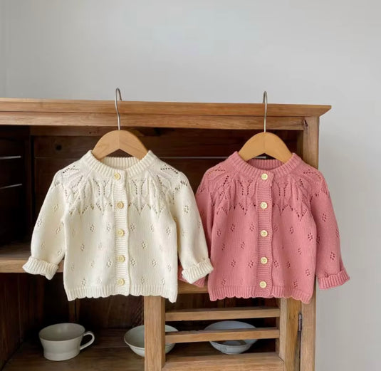 Cardigan bébé en tricot doux et respirant – Kali - Boutique Kaki Lilas