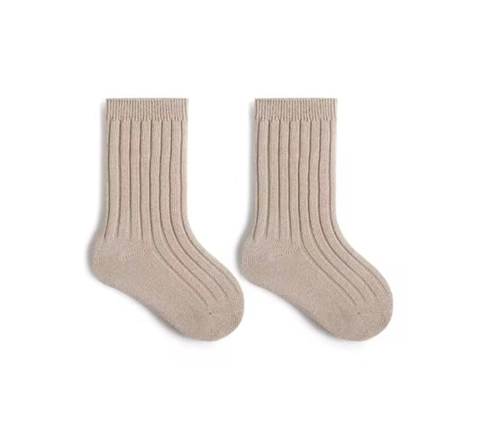 🧦 Chaussettes en coton peigné pour bébé et enfants – Douces, confortables et stylées - Boutique Kaki Lilas