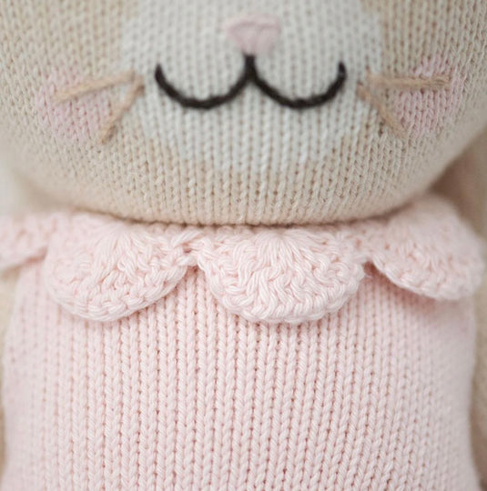 Peluche - Hannah le lapin rose - Cuddle + Kind - Boutique Kaki Lilas