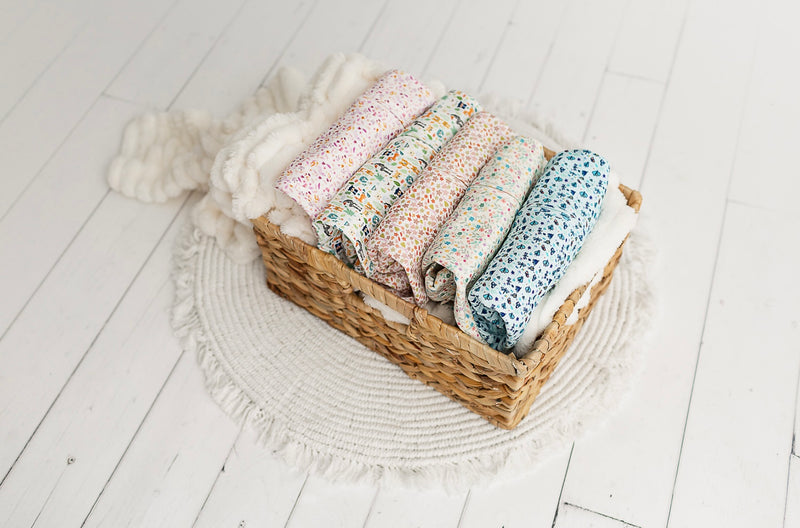 Chargez l&#39;image dans la visionneuse de la galerie, Barboteuse bébé coton bio motif petites fleurs – Kaki Lilas - Boutique Kaki Lilas
