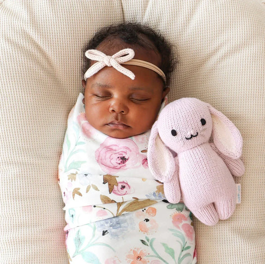 Peluche - Bébé lapin lilas - Cuddle + Kind - Boutique Kaki Lilas