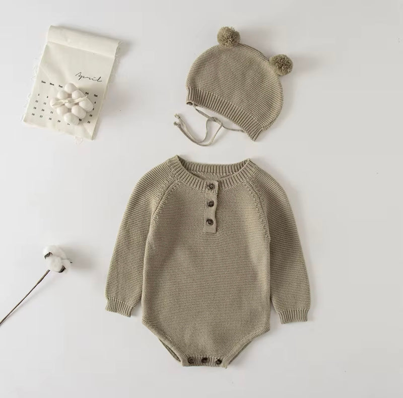 Load image into Gallery viewer, Soft cotton knit baby jumpsuit + hat – Kali
