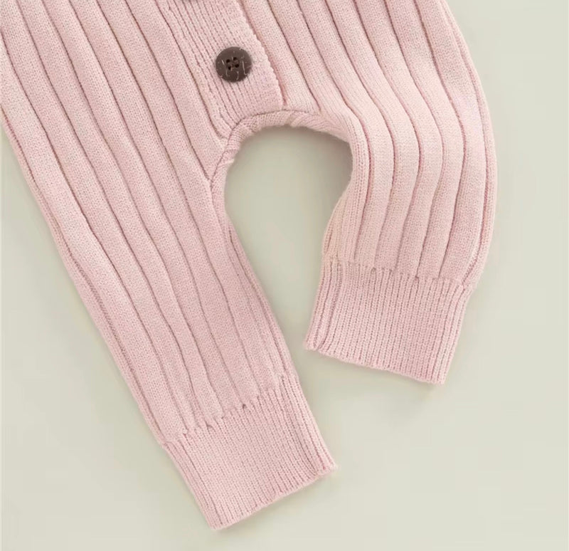 Chargez l'image dans la visionneuse de la galerie, Barboteuse bébé fille en tricot doux – Kaki Lilas
