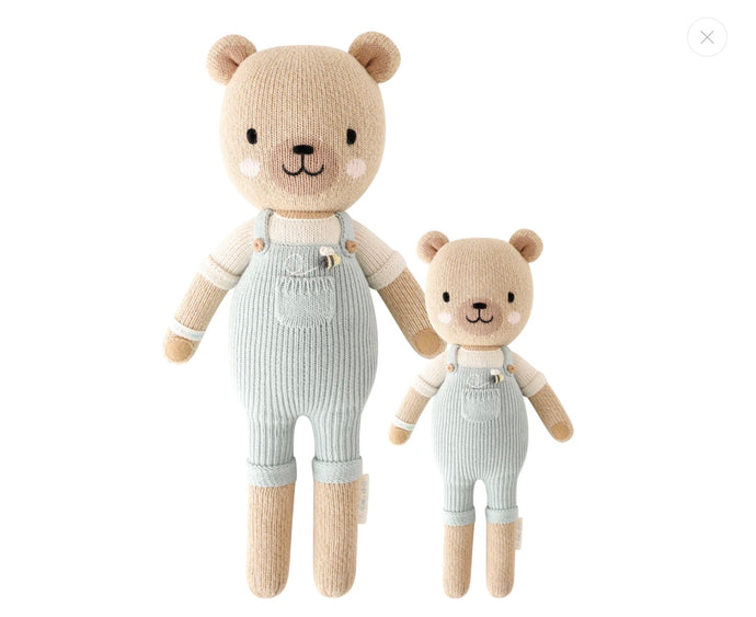 Peluche - Charlie l'ourson au miel - Cuddle + Kind - Boutique Kaki Lilas