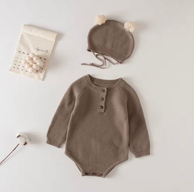 Load image into Gallery viewer, Soft cotton knit baby jumpsuit + hat – Kali

