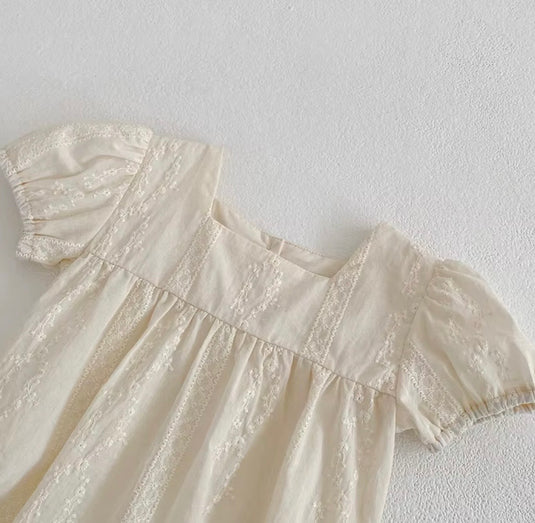 Robe Mathilde – Col carré brodé 🤍