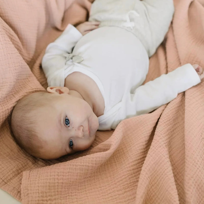 Chargez l&#39;image dans la visionneuse de la galerie, Trio de mousselines en coton doux pour bébé – Modèle Kali - Boutique Kaki Lilas
