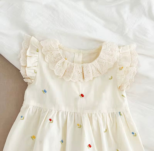 Robe Éloïse – Col en dentelle 🤍