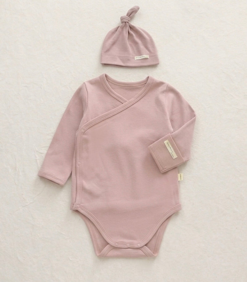 Chargez l'image dans la visionneuse de la galerie, Grenouillère pour bébé avec bonnet en coton bio
