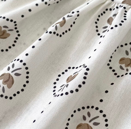Barboteuse bébé fille été à motifs ronds fleuris
