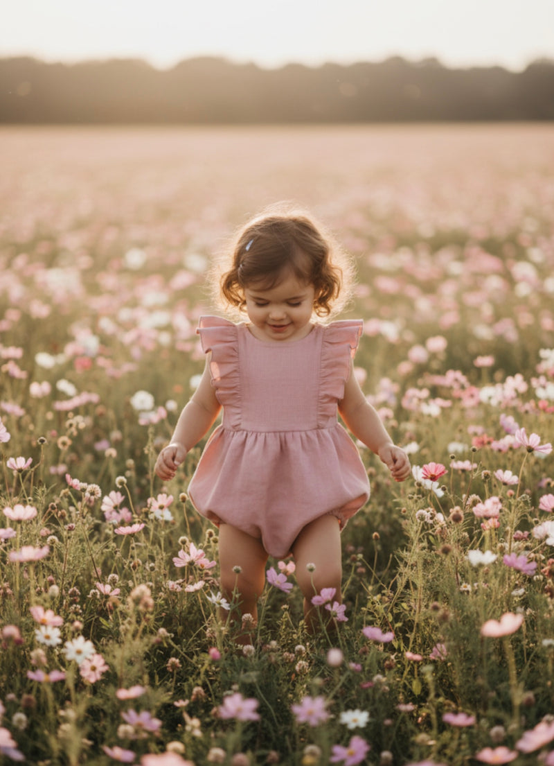 Chargez l'image dans la visionneuse de la galerie, Barboteuse bébé fille Clémence – Lin naturel 🤍
